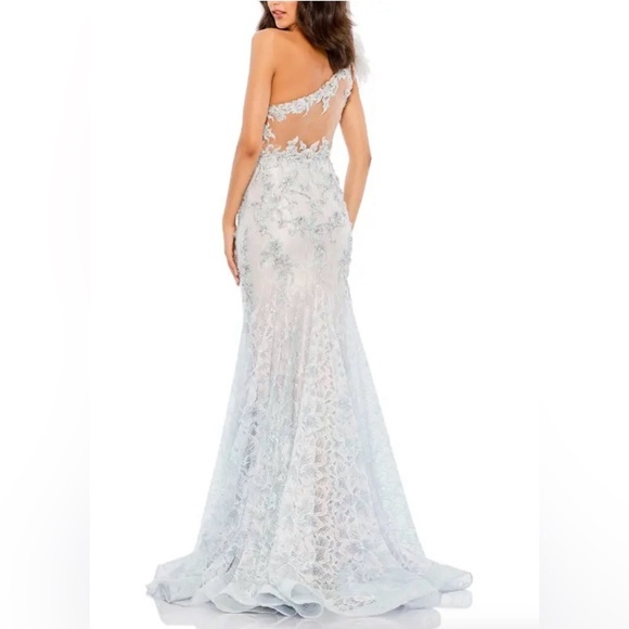 Mac Duggal Ice Blue Embroidered Lace Feathered One Shoulder Gown - Picture 5 of 9